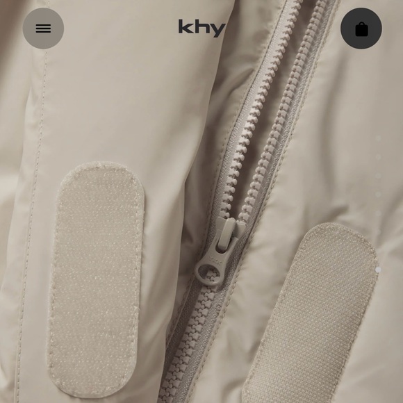 NWT MAXI LENGTH NYLON PUFFER COAT WITH REMOVABLE HOOD - Picture 3 of 4